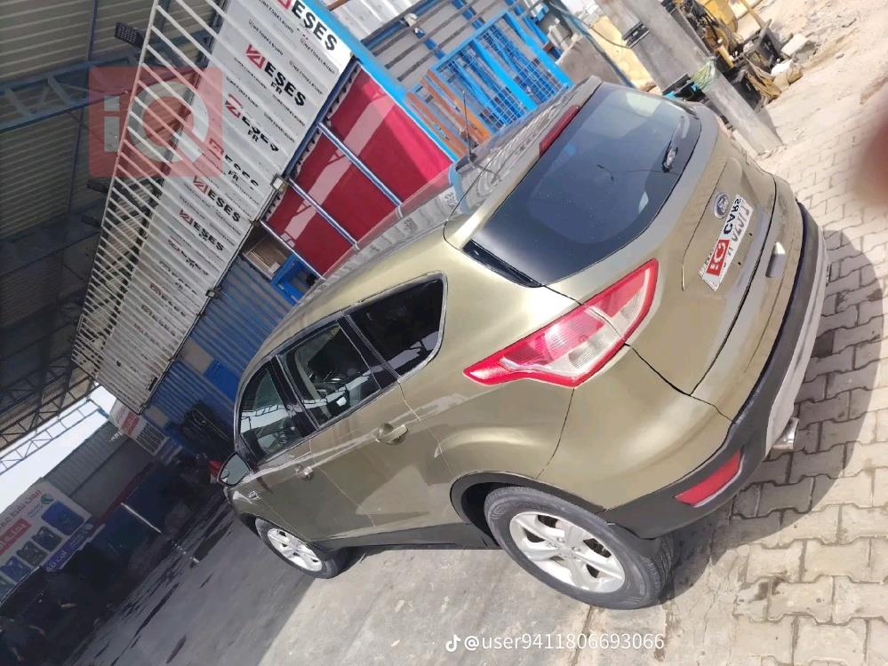 فورد إسكيب